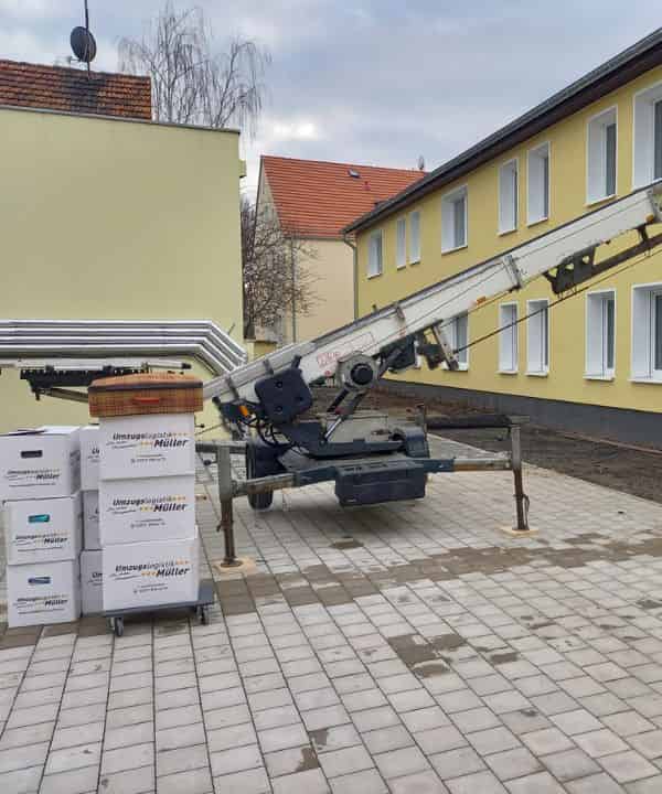 Möbellift in Lübeck für den Firmenumzug